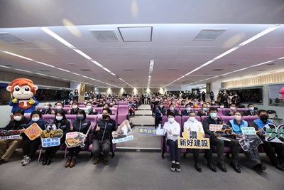 台中燙平道路逾500條 盧市長向燙平英雄致敬
