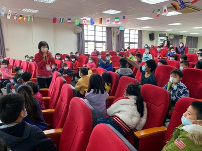 中市寒假英語國際生活營開跑 製作傳統點心體驗異國文化