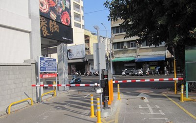 杜絕哄抬費率 中市府春節加強稽查停車場收費