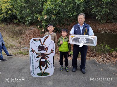 維護農民收益與生態平衡!中市宣導「平腹小蜂」防治荔枝椿象