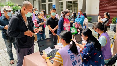 中市地稅局捐雲端發票免費入麗寶  明日截止