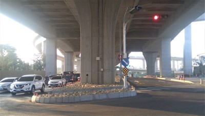 環中東路跨越旱溪陸橋平面車道開放