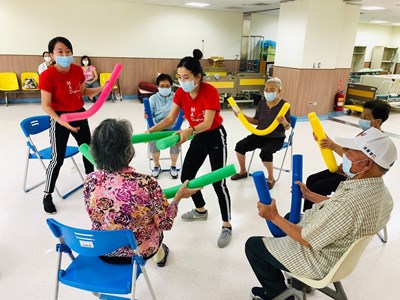 極至體能舞蹈團109年8月舉辦藝文體驗(照片提供:極至體能舞蹈團)