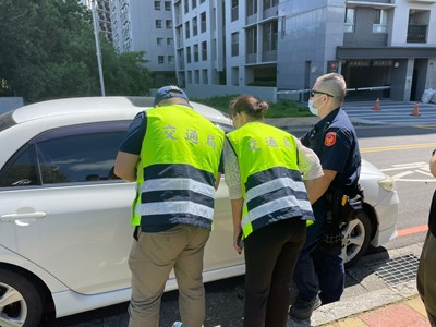 防疫不鬆懈  中市持續稽查白牌車違法營業