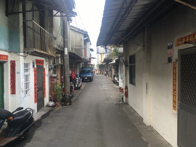 道路現況狹窄,消防救護車輛進入困難