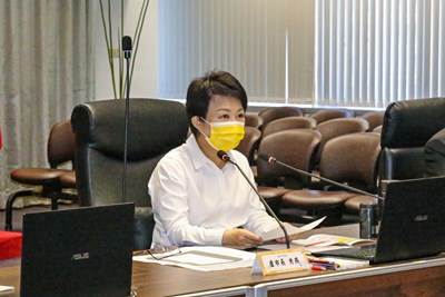 中市府召開防疫會議 盧市長籲中央儘速核撥醫院紓困經費