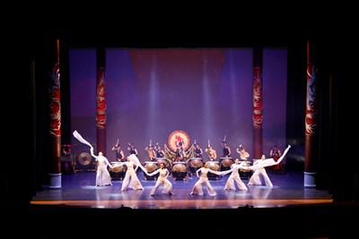 中市文化局振興藝文，妙璇舞蹈團和九天民俗技藝團打造《廟會劇場》