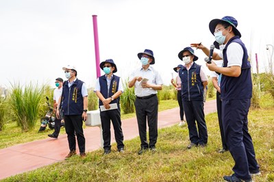 監察委員視察中央公園  肯定中市府用心打造都市綠洲