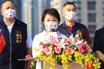 市長盧秀燕表示,今年面對新冠肺炎疫情,是辛苦、充滿挑戰的一年,感謝市民與市府同心協力抗疫