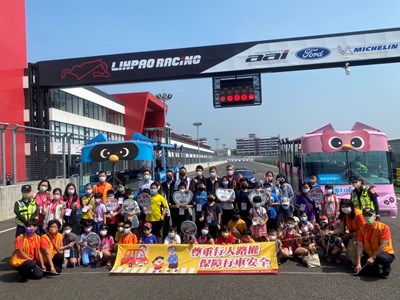 體驗賽道巡禮活動,中市府與企業合作深耕道安