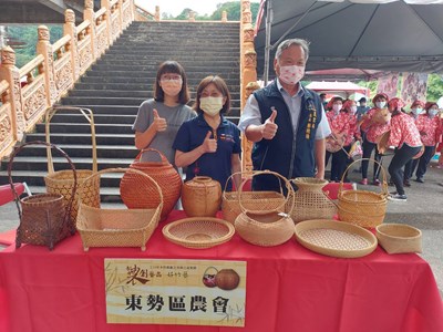台中市石岡區農會昨(14)日舉辦「110年度石岡區農業產業加值推廣交流暨節電宣導」活動