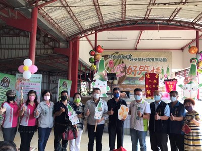外埔土城社區行銷特色農產 帶領民眾認識筊白筍