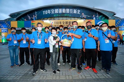 盧市長到新北市為本市棒球隊加油打氣