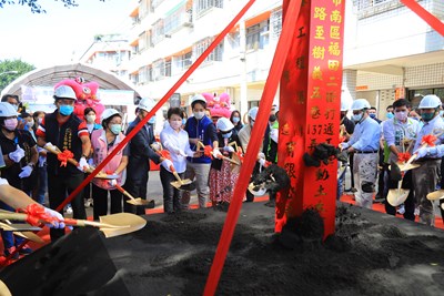 南區福田二街打通工程開工 盧市長感謝地主無償提供土地