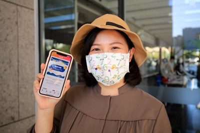 抱走加碼百萬現金! 台中購物節2幸運兒現身