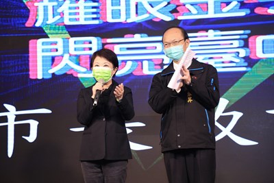 中市學生金手獎數全國第一 盧市長讚:以你們為榮!