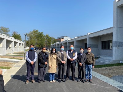霧峰花東、太平自強新村公共設施完工 陳副市長今與中央視察