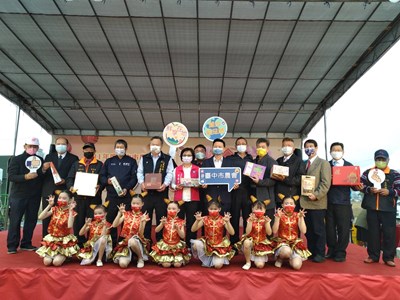 做好防疫採購去 中市「農產嘉年華-年貨大賞」登場