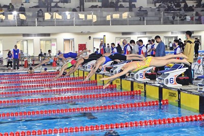 全國菁英游泳選手齊聚台中 111年春季游泳錦標賽登場
