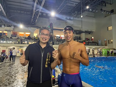 李局長為亞運國手蔡秉融等選手加油打氣