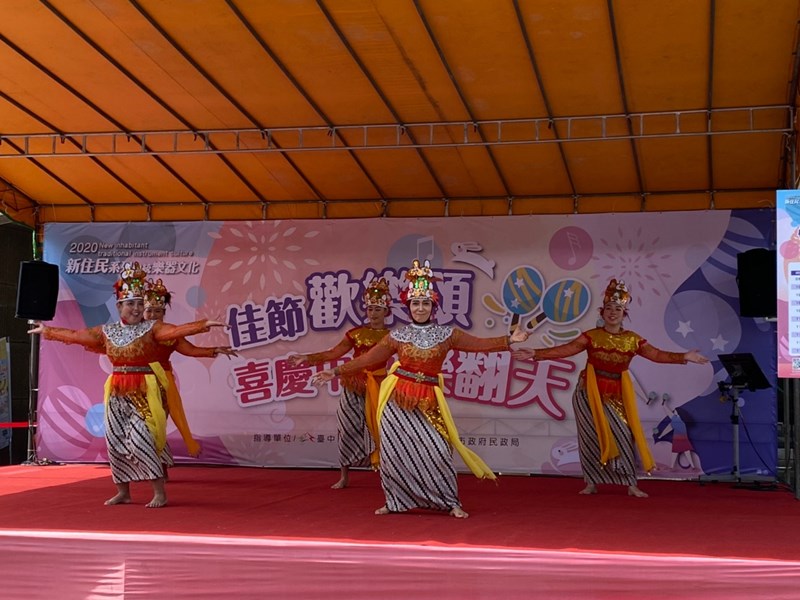 舞台表演