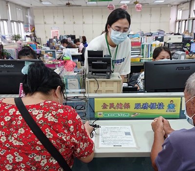 工讀生服務照片