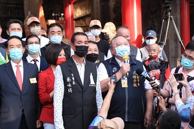 大甲媽今起駕繞境 陳副市長祈求平安、市民健康