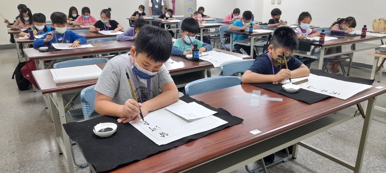 中市大墩盃書法比賽 229位小小書法家得獎