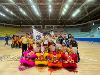 「松竹醒獅隊」參與傳統技藝展演活動及比賽