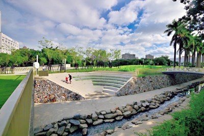 柳川污染整治及環境改善工程（中正公園至舊社公園截流工程及中正水淨場