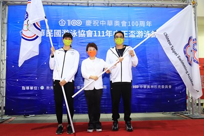全國中正盃錦標賽台中登場 盧市長:培育國際級「泳將」