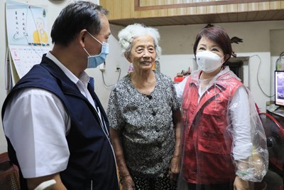 視察沙鹿南陽路淹水民宅 盧市長:持續加強排水效能