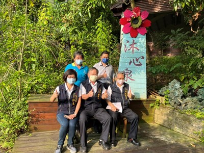 令狐副市長昨日造訪沐心泉休閒農場
