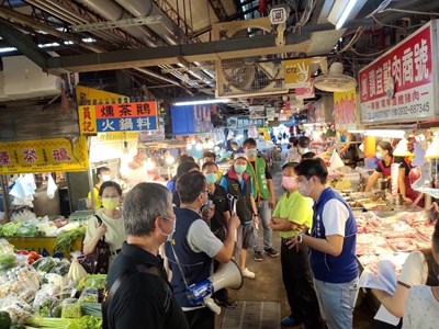 喜迎年底百年慶 中市第三市場建設升級大改造 照片1