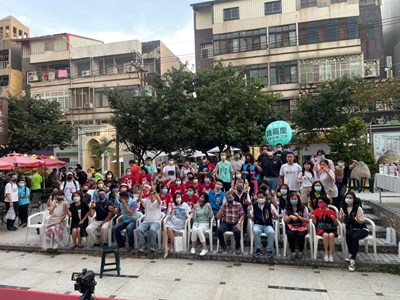 東海藝術商圈化身「小人國」 四箴國中「巷弄的藝界人生」成果發表會圓滿落幕 照片1
