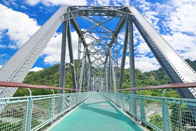 花梁鋼橋上跨橋體現況(近九號隧道側)