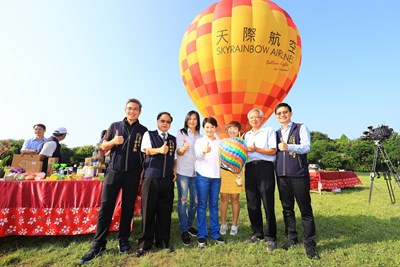 台中山城熱氣球嘉年華，歡迎民眾到石岡體驗，鳥瞰山城美景(資料照片)
