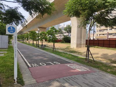 活化鐵路高架橋下空間 中市府再核定8處停車場
