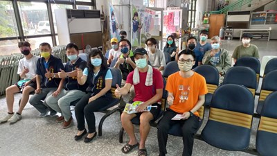 中市勞工局攜手西區公正里及台灣機械業工會聯合會積極推展在地就業服務