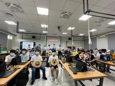 培養科技人才 清水高中人工智慧營隊登場