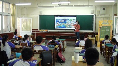 中市「廉在e起-印刷體驗營」 邀學童參與廉潔大冒險