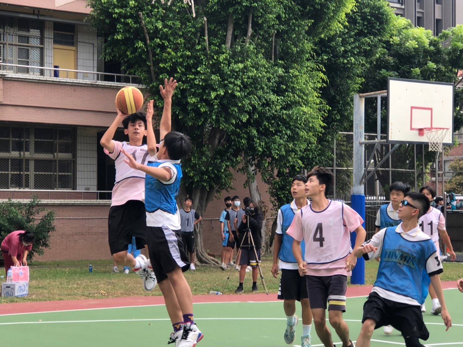 中市國中普及化班際籃球賽開打  35校爭取全市決賽門票