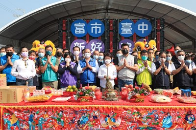 梧棲三里聯合活動中心暨公園開工  盧市長：完成里民夢想