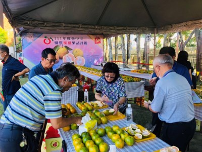 評審委員試吃評分