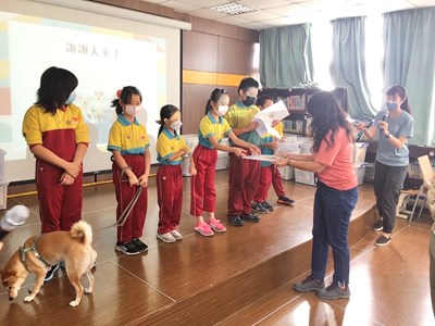 台中動保深度教育圓滿落幕 療癒犬助教打開孩子心扉