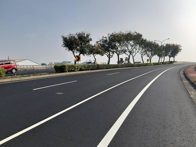 中市人本環境再創新里程碑! 近1.6公里雅潭路全段燙平完工