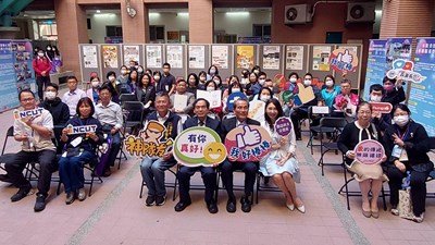 社會局在國立勤益科技大學舉行成果展,展現合作社經營成績