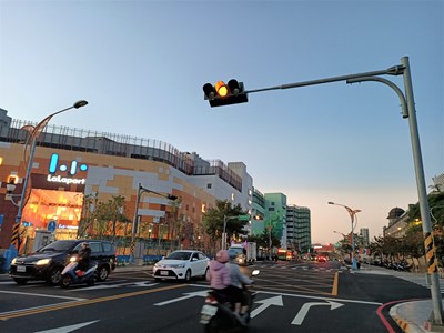 東區LaLaport將試營運 市府鼓勵民眾利用大眾運輸避開車流