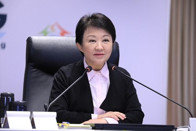盧市長讚中市公務員素質高
