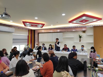 重視原住民族教育 中市教育局長與族語教師座談